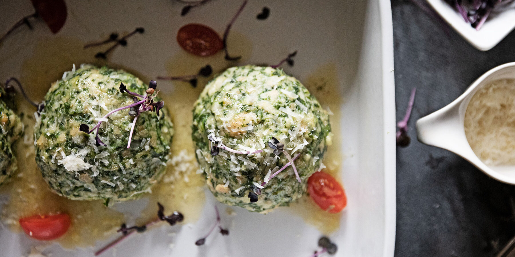 bio-kurhotel-bayern-knoedel Eating healthily starts with the best ingredients. As a member of BIO HOTELS, you enjoy certified quality with us. We are also a Bioland Gold Partner.